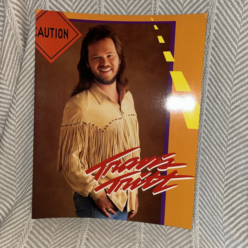 Travis Tritt ORIGINAL 1994 Ten Feet Tall Tour Book Concert Program country music